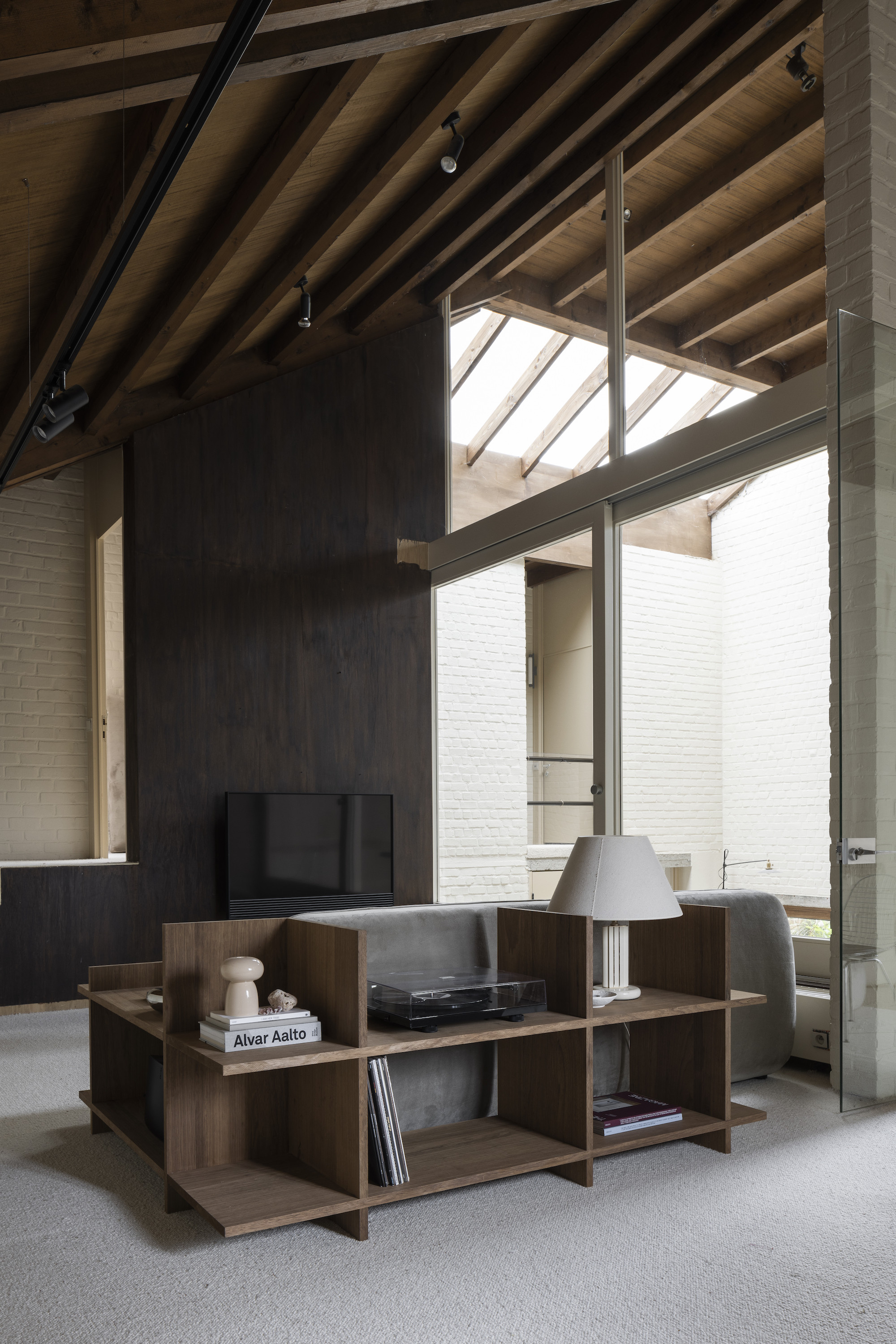 Bureau I
