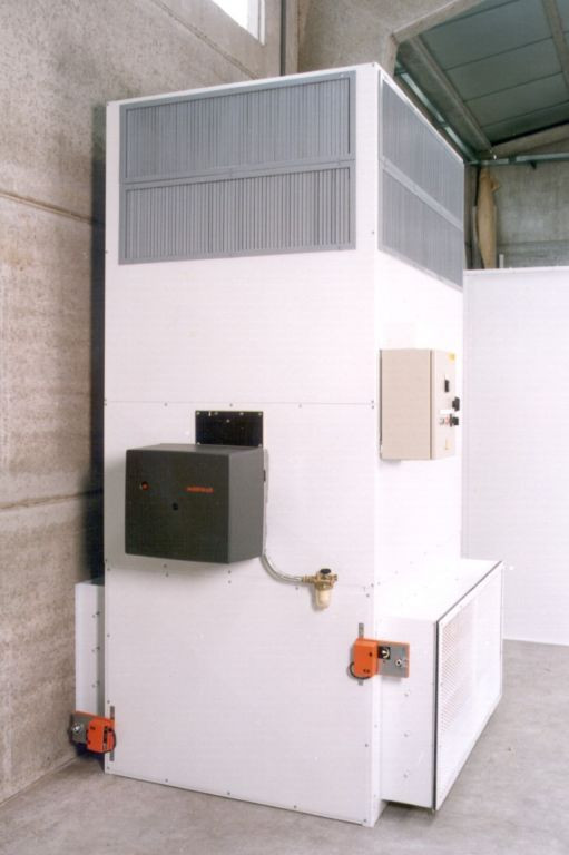Heating unit that inhales outside air when an open spray booth is working