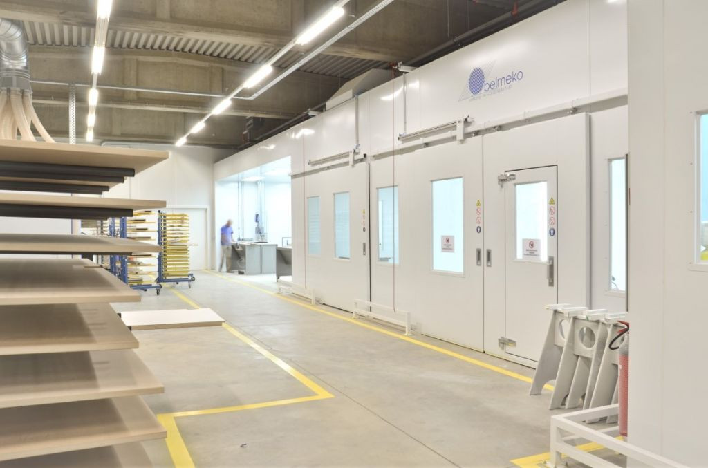 Coating plant for wood working industry: sanding area, spraying area, drying area, mixing room and paint storage Coating plant for wood working industry: sanding area, spraying area, drying area, mixing room and paint storage