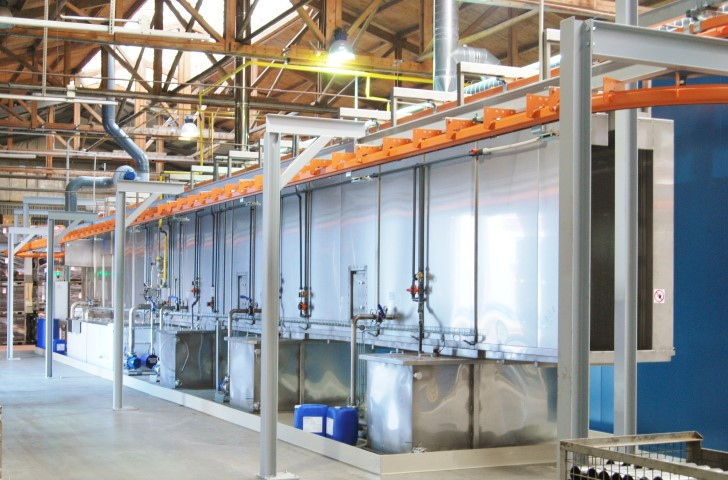 Tunnel de dégraissage et de passivation sans génie civil Tunnel de dégraissage et de passivation sans génie civil