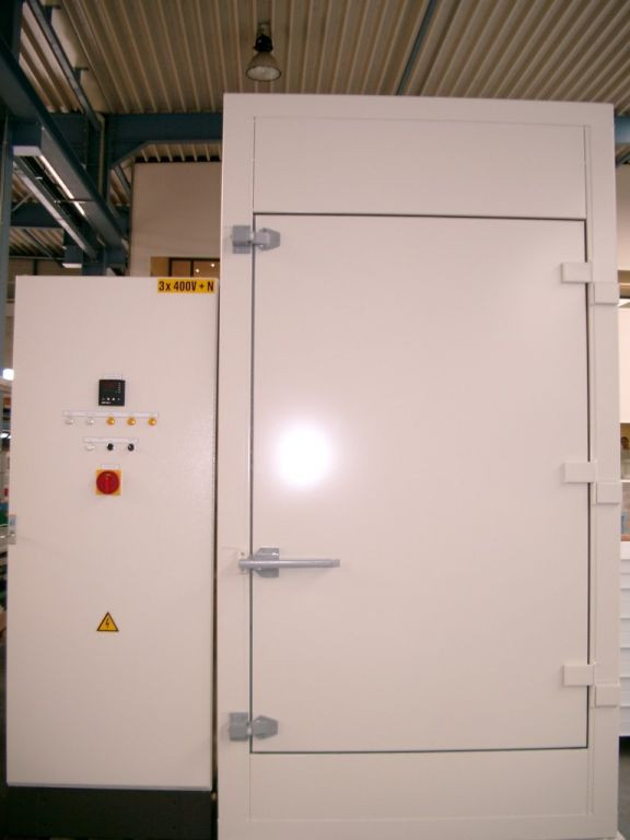 Compacte oven met een volume van +/- 1m³ Compacte oven met een volume van +/- 1m³