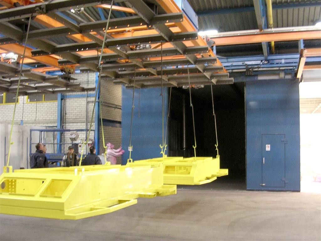 Box cure oven with coupling bridge crane Box cure oven with coupling bridge crane