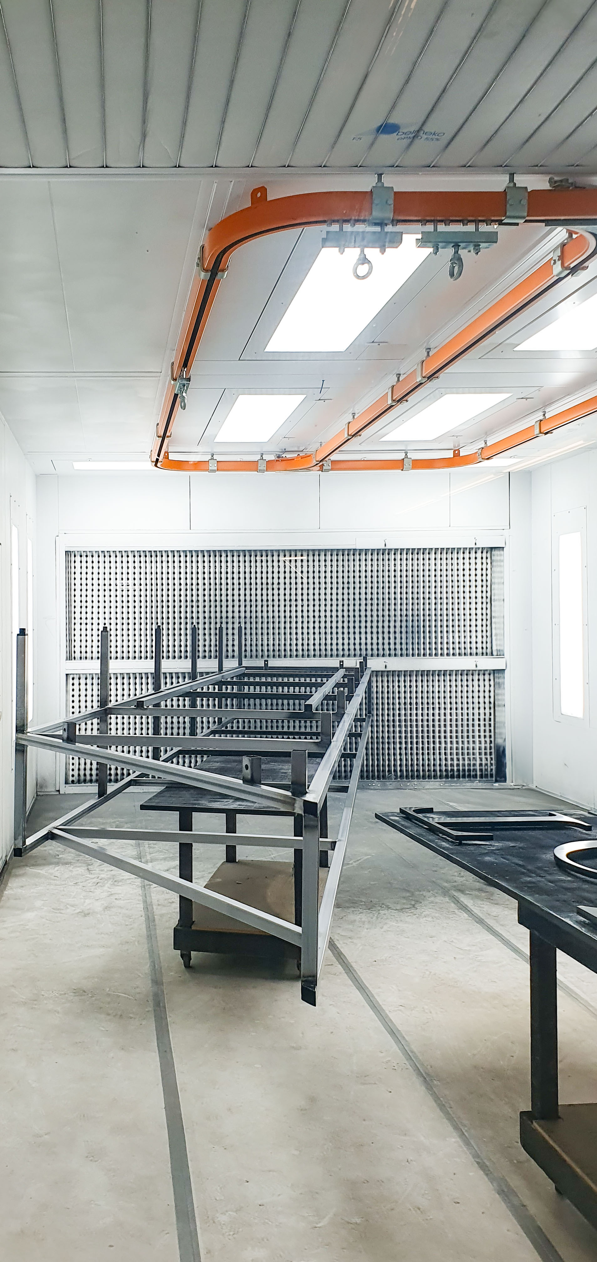 Wimag, sfeervolle en innovatieve food shops Onderdelen spuitcabine met horizontale ventilatie