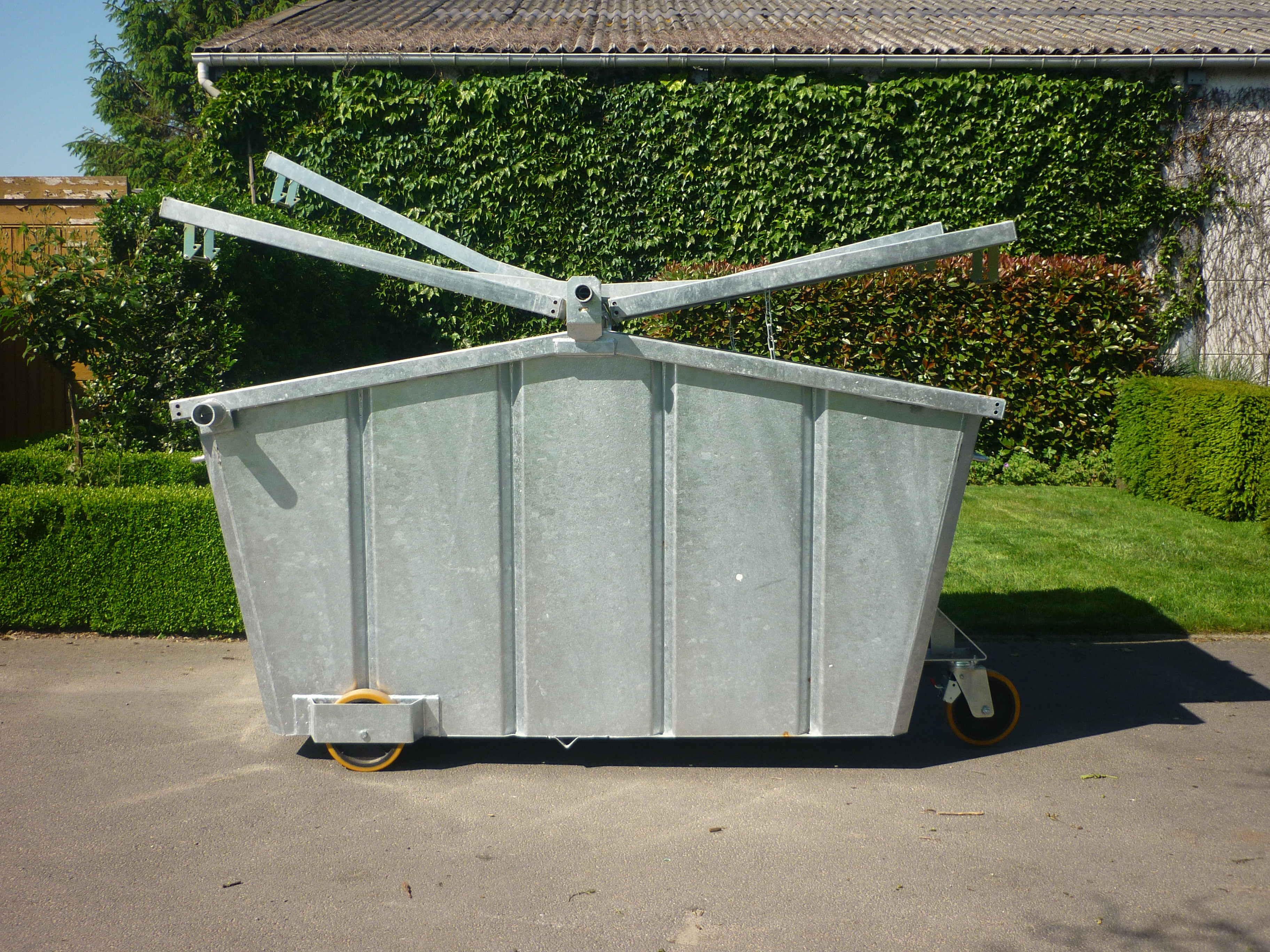 Rolcontainer 5000L zijkant deksel