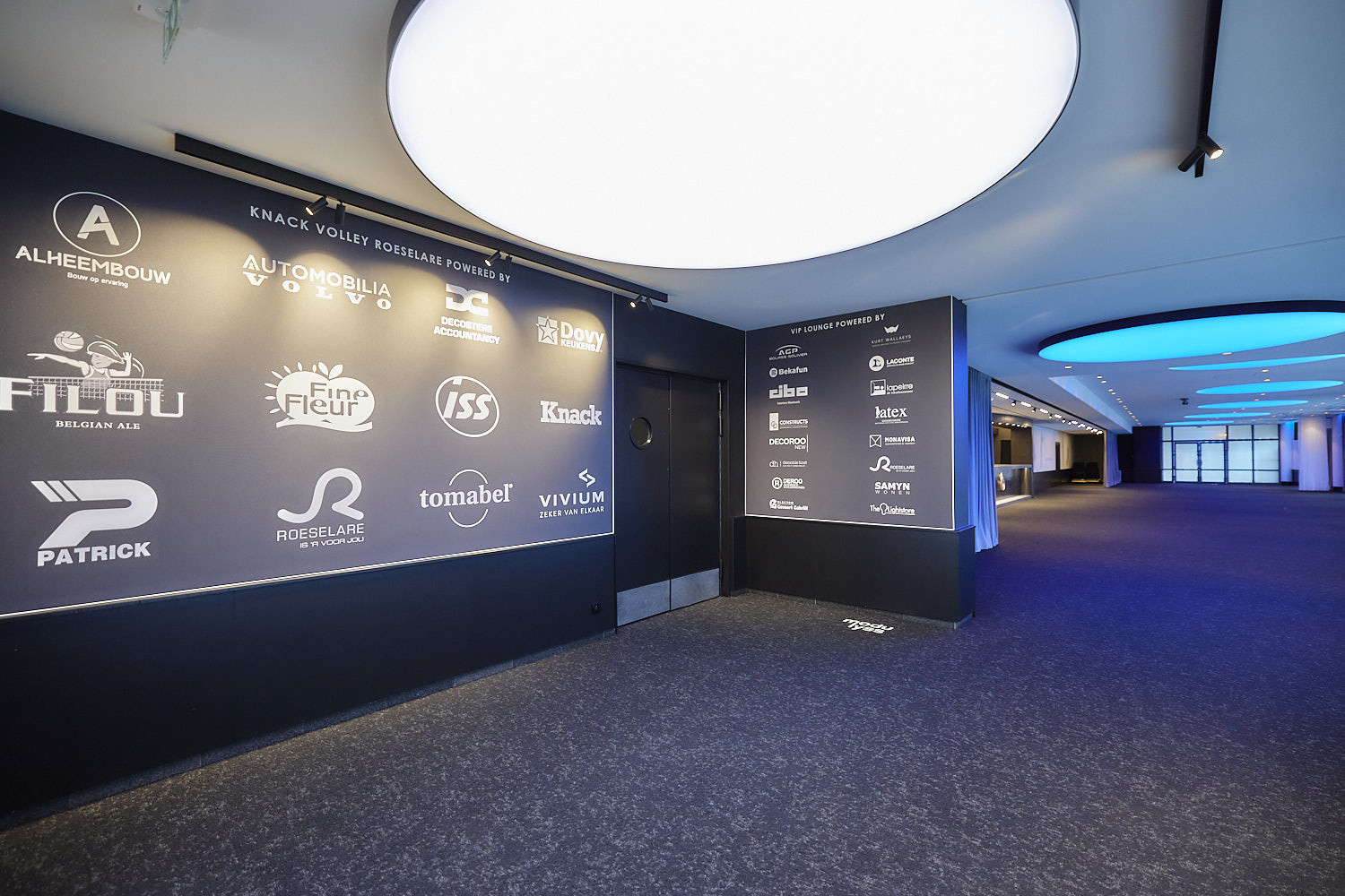 De viplounge van de Tomabelhal heeft een hele make-over ondergaan. “En dat was ook nodig om...
