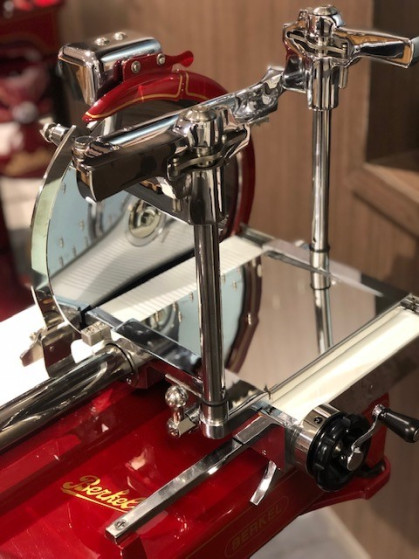 Berkel P15 inclusief voet Catalogusprijs januari 2025 excl. btw Prijs af fabriek. Op basis van afhaling. Exclusief...