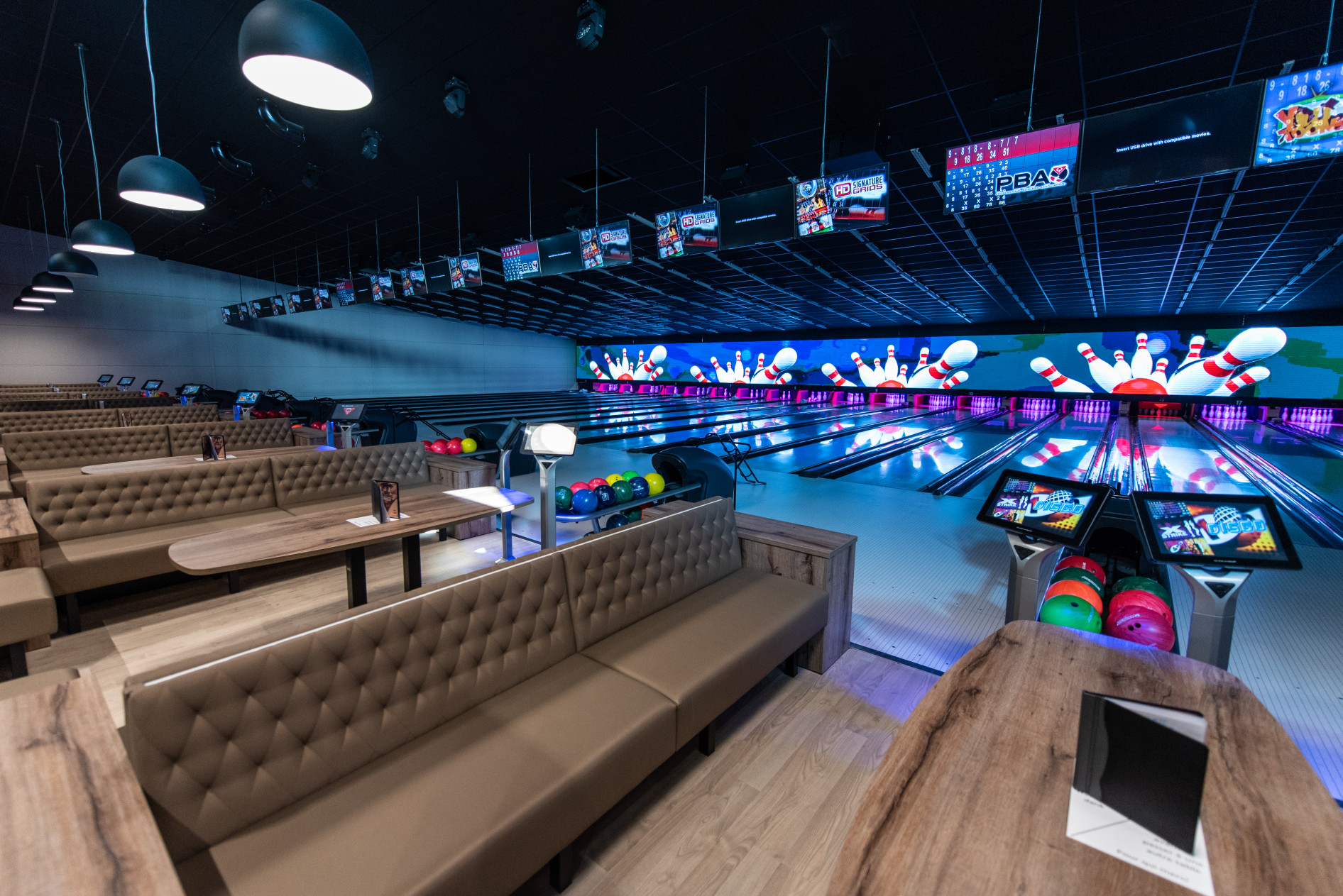 Realisatie Bowling de Goe Smete Poperinge De realisatie van Bowling de Goe Smete kan je op zen minst bijzonder noemen voor ons bedrijf....