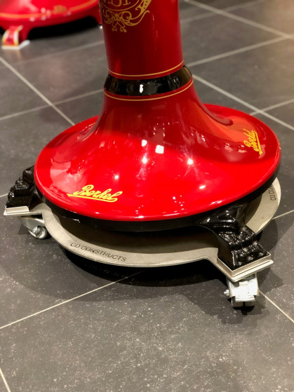 RVS onderstel Berkel flywheel Ø480/610mm AISI 304 5mm RVS AISI 304 5mm plaat met positionering profiel tbv de poten voorzien van 3 zwenkwielen met...