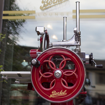 Berkel P15 inclusief voet Catalogusprijs januari 2025 excl. btw Prijs af fabriek. Op basis van afhaling. Exclusief...