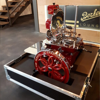 Berkel Flight Case voor model B114/Tribute/B3 De Berkel flightcase is onmisbaar indien u zich frequent wil verplaatsen zonder schade....