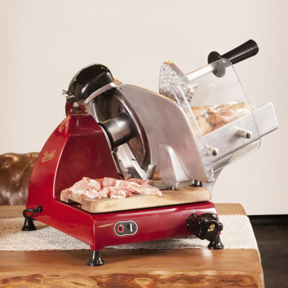BERKEL REDLINE RL250 Catalogusprijs 2023 excl. btw
•Verkrijgbaar in zwart
• Helling van plateau (38...