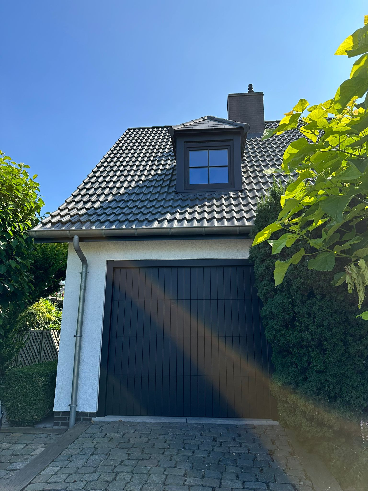 Een hedendaagse lijnvoering die rust en eenvoud brengt.