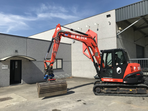 Kubota KX080 minigraver 8 ton met tiltrotator CW10