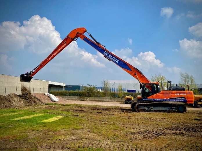 1114-01 Rupskraan 44,5t DX340LC-5 LONGREACH 20,5m 2