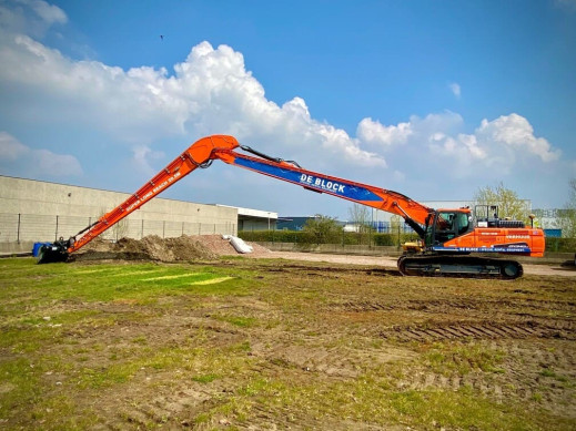 1114-01 Rupskraan 44,5t DX340LC-5 LONGREACH 20,5m 3