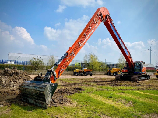 1114-01 Rupskraan 44,5t DX340LC-5 LONGREACH 20,5m 5