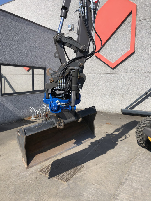 1458 - Rototilt minigravers 6 - 8 ton CW10 2
