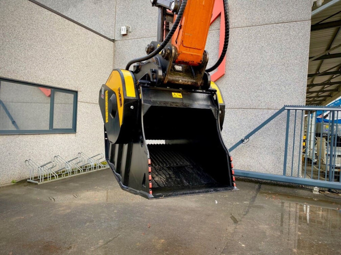 1496 - Hydraulische breekbak 20-30 ton MB80.3s4 cw40 3