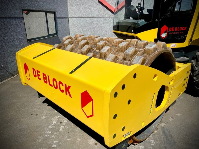 2120 Kofferwals 20t BW219 PDH-5 met schapenpootschelpen 2