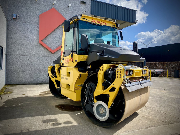 2130 Tandemwals 170 cm Bomag BW174AP 4