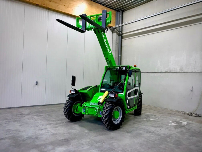 5202 Verreiker 6 m Merlo P25.6 4