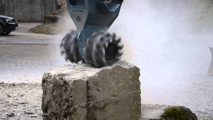 Demolitionfrees kranen 13-21 ton CW30 Rockwheel D15 3