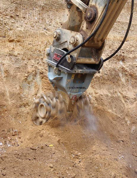 Demolitionfrees kranen 13-21 ton CW30 Rockwheel D15 5