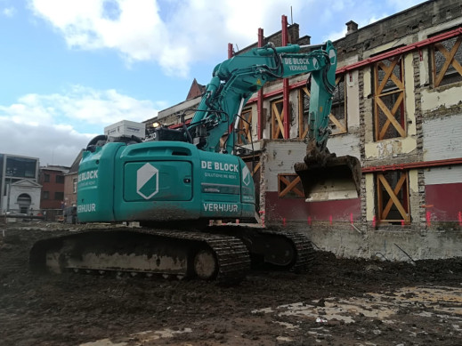 Kobelco 2