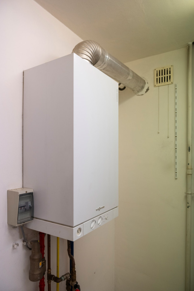 02-OudeKetel001-