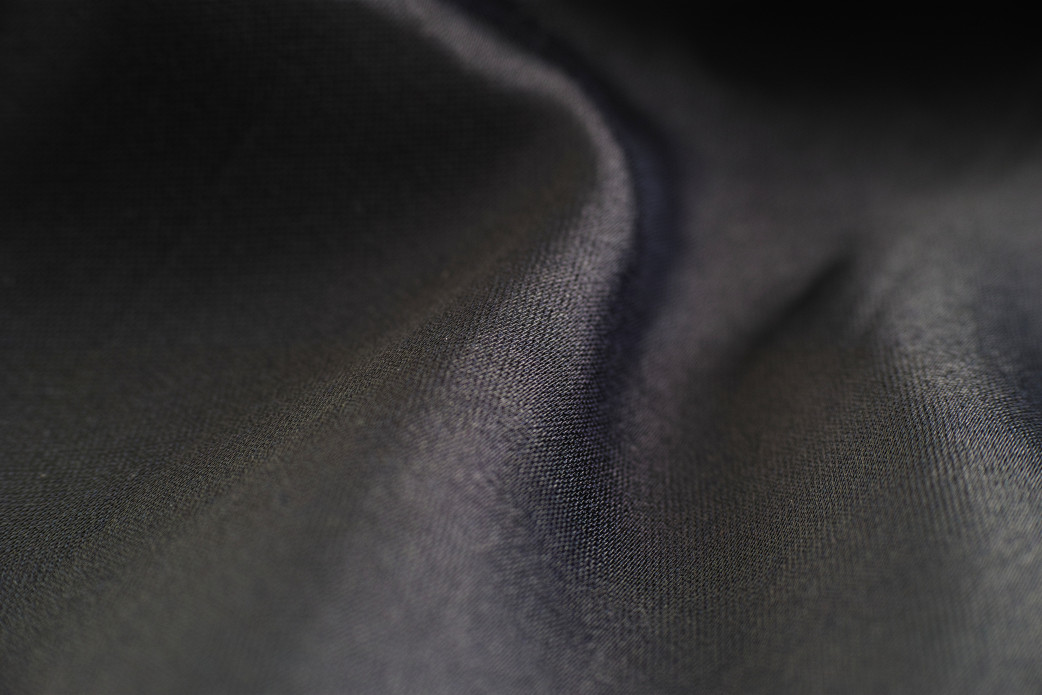 black-and-white-close-up-colors-1487821