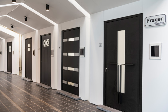 Showroom-015-