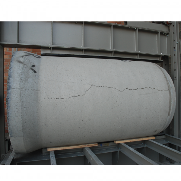 Concrete pipe testing machines, 750 kN capacity1