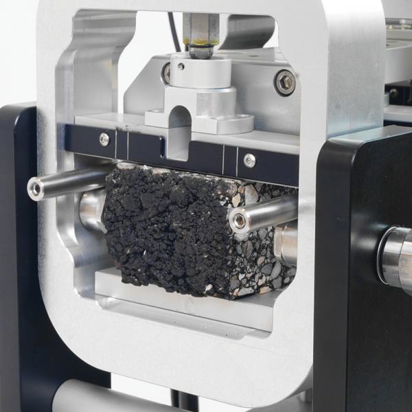 Servo-Pneumatic Four Point Bend Apparatus Standalone MkIV2
