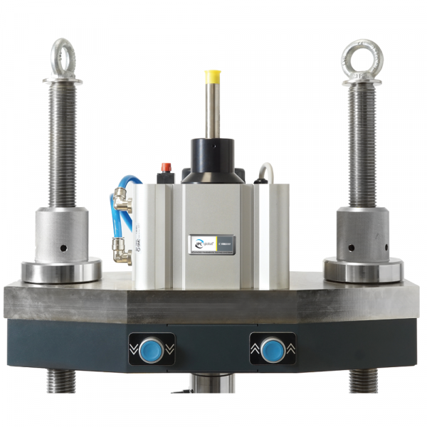 Servo-Pneumatic Universal Testing Machine UTM, 16 kN cap.3