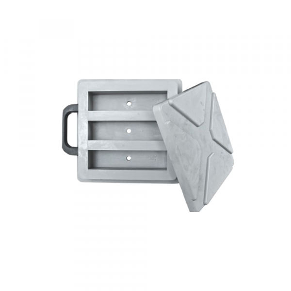 Three Gang Plastic Moulds 40x40x160 mm1