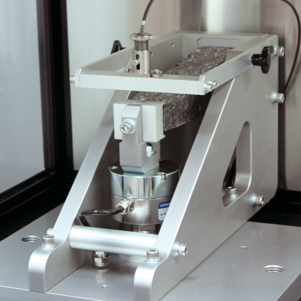Trapezoidal Two Point Bend Test for UTMs and AsphaltQube1