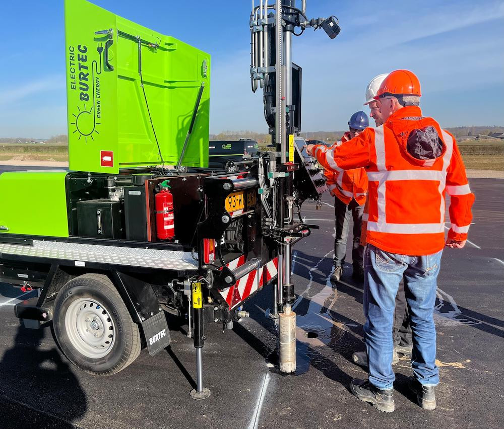 Kernboormachine -Elektrisch | Krachtig en nauwkeurig kernboren
De kernboormachines van Burtec combineren kracht en precisie voor het efficiënt nemen van proefstukken uit...