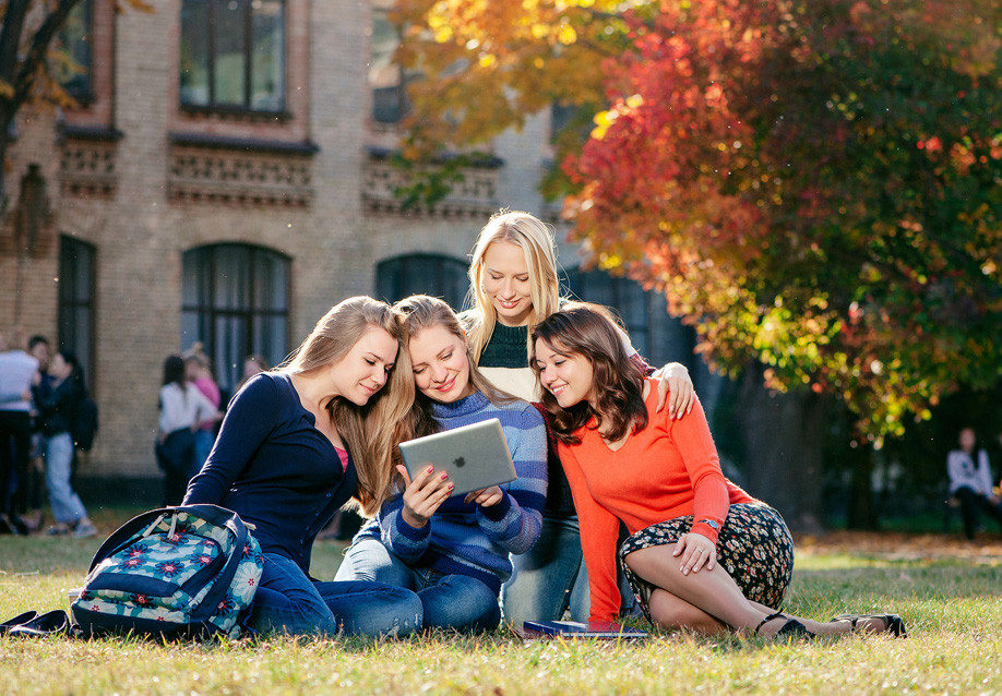 Header-Overheid-WebsiteEducation2025-Mobile