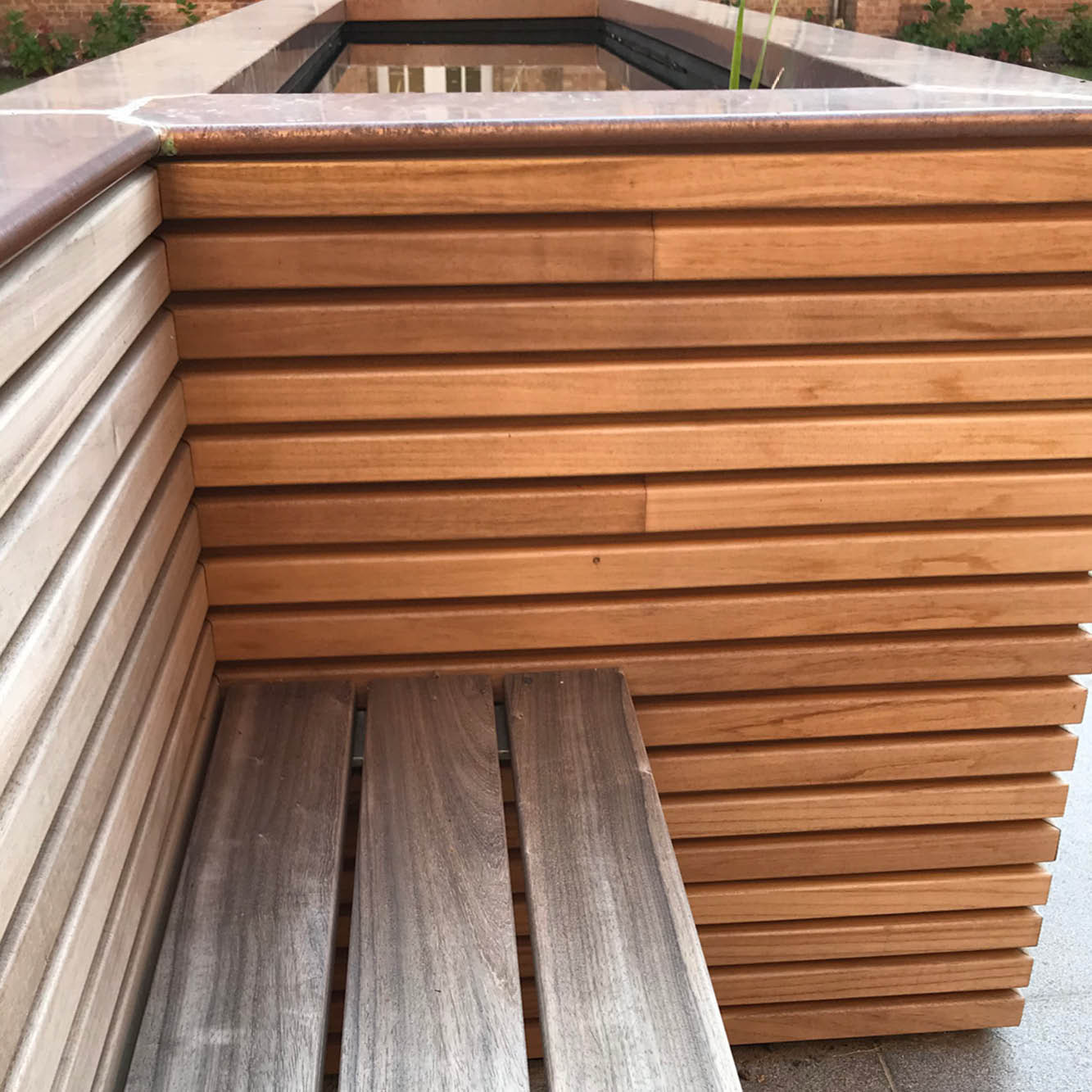 Lemahieu Group - Project_Tuinbank_ThermoWood-ayous_520x520px - 300 dpi 02