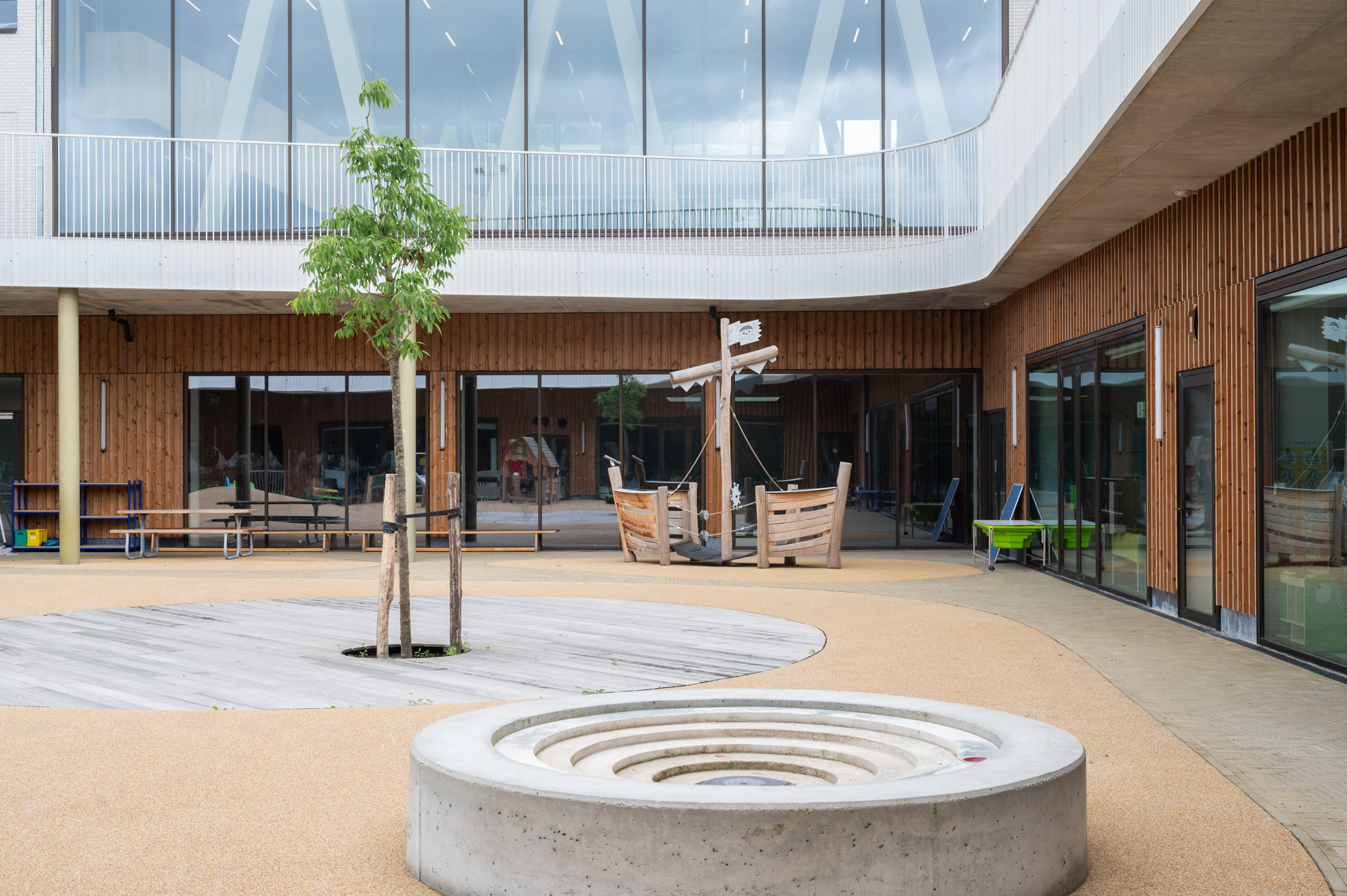 102324-LemahieuFireProtection-LDCwood-campus-Mutsaard