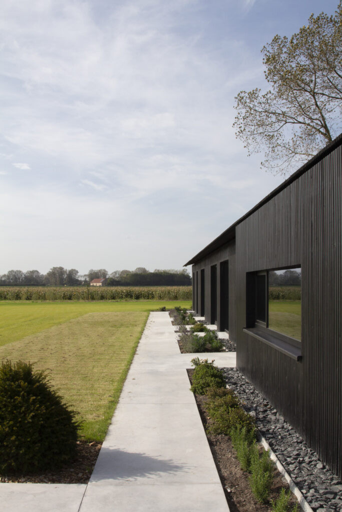 075_LDCwood_grenen_Vakantiehuis-Zeeuwse-landschap_12