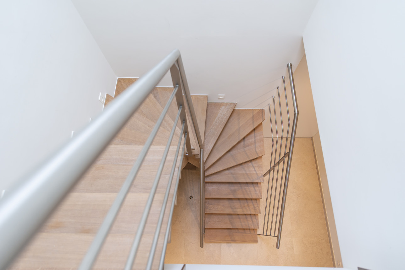 trap bovenaanzicht met inox leuning