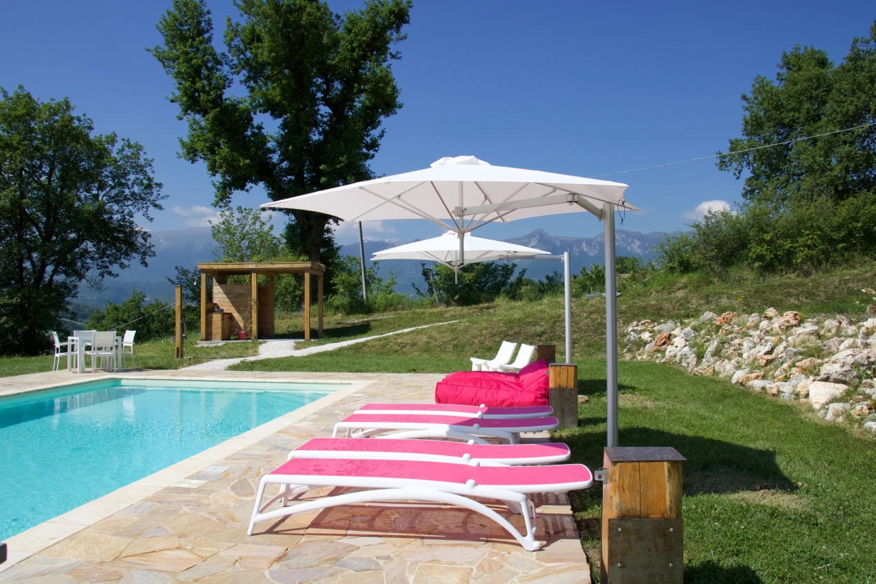 duo paraflex in natural flexibele parasol op paal