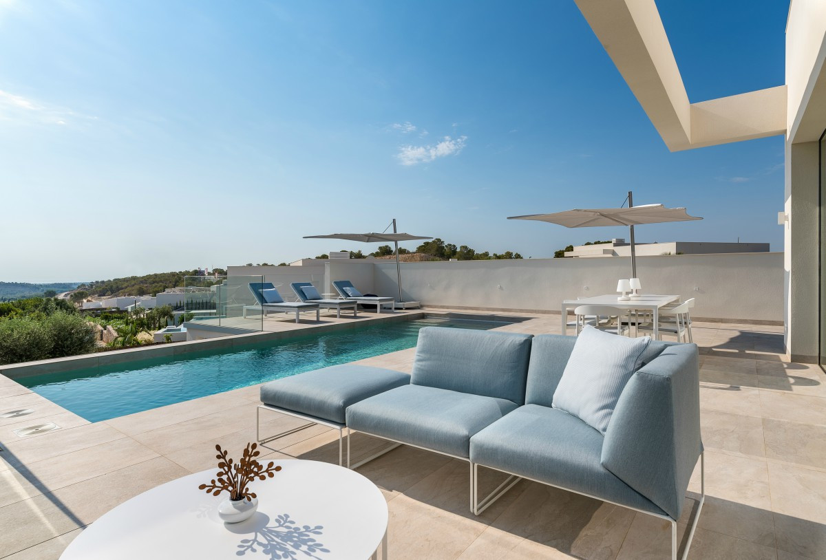 Spectra Forward Cantilever umbrella hip Estates