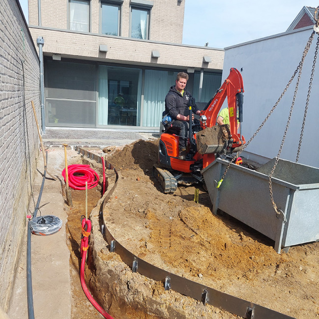 Vanallemeersch-Deraedt werft aan ... ervaren tuinaanlegger
