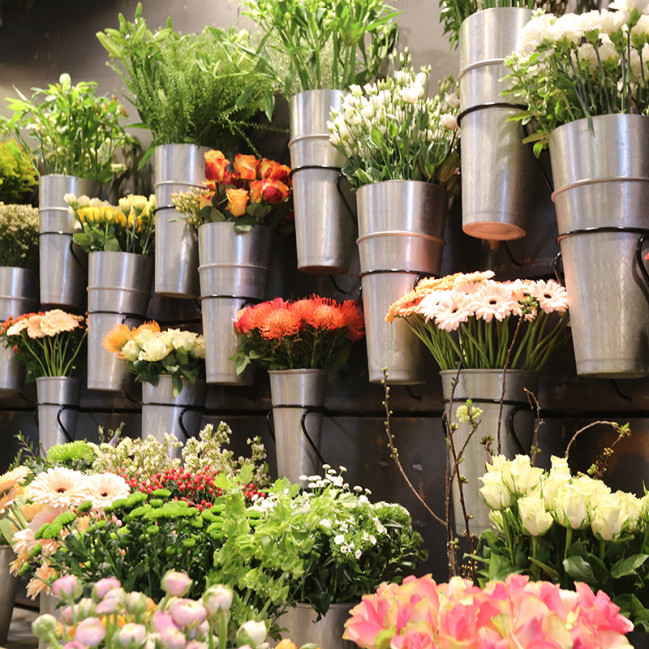 Bloemen zijn het mooiste geschenk | Vanallemeersch-Deraedt