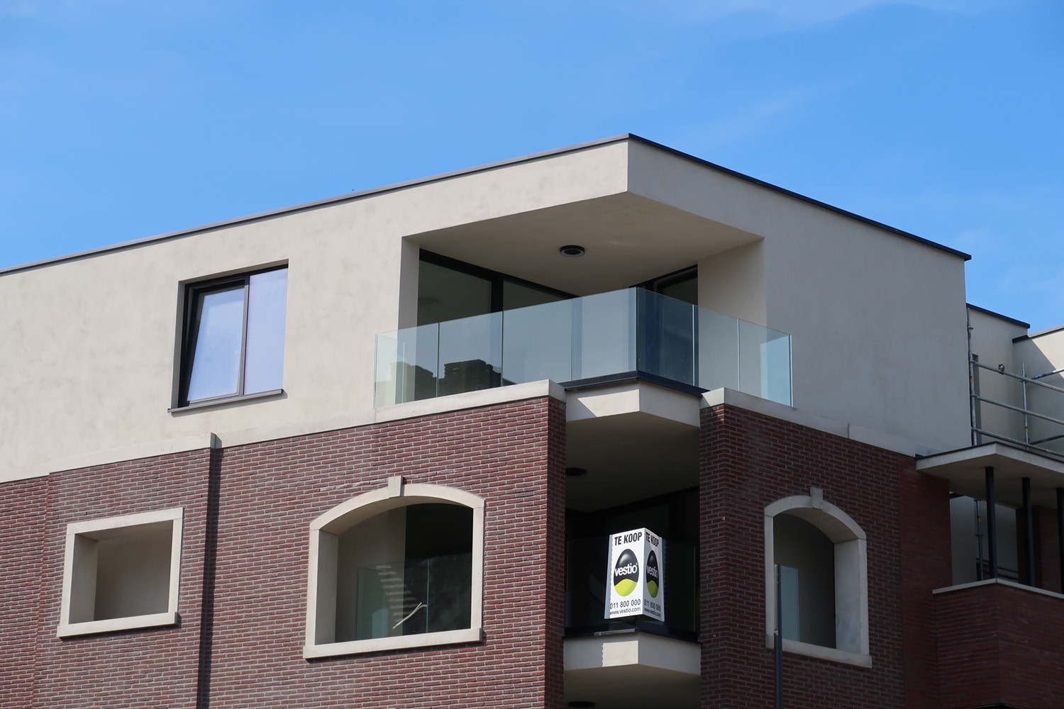 Appartement_betonlook_grijs_02