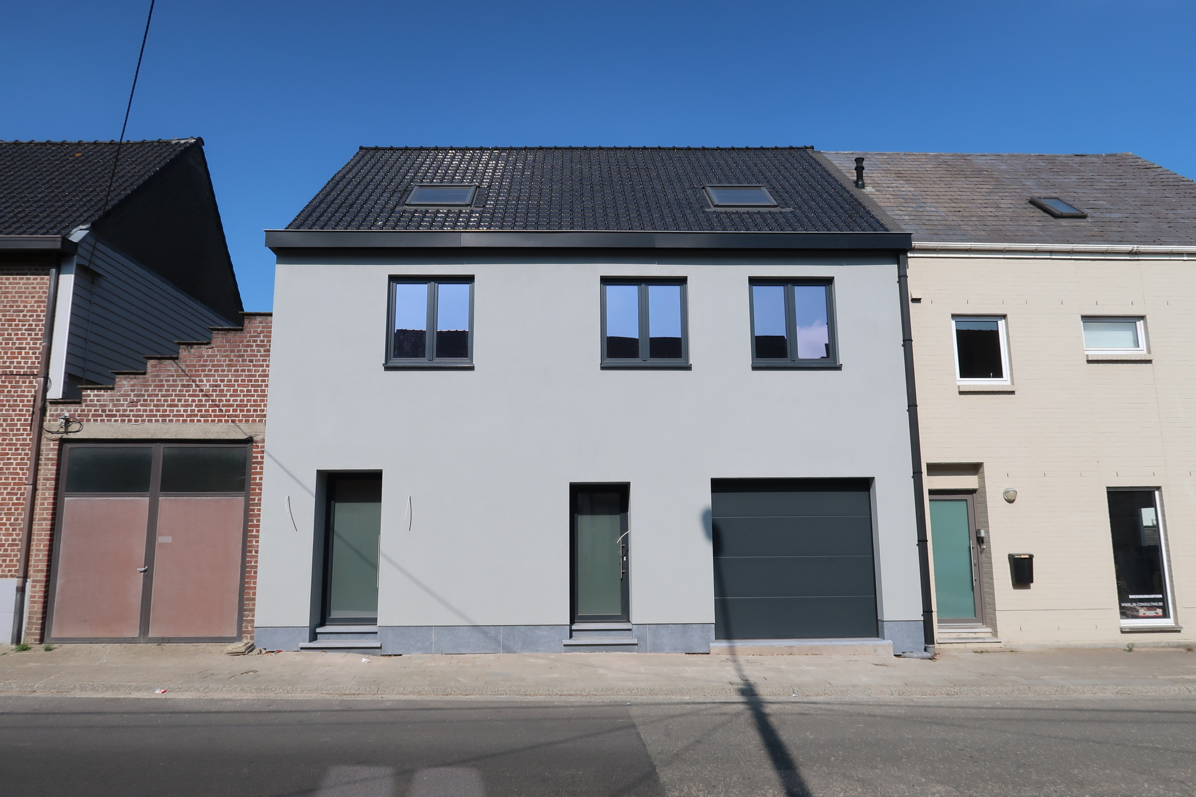 Grijze sierpleister_neopor_renovatie