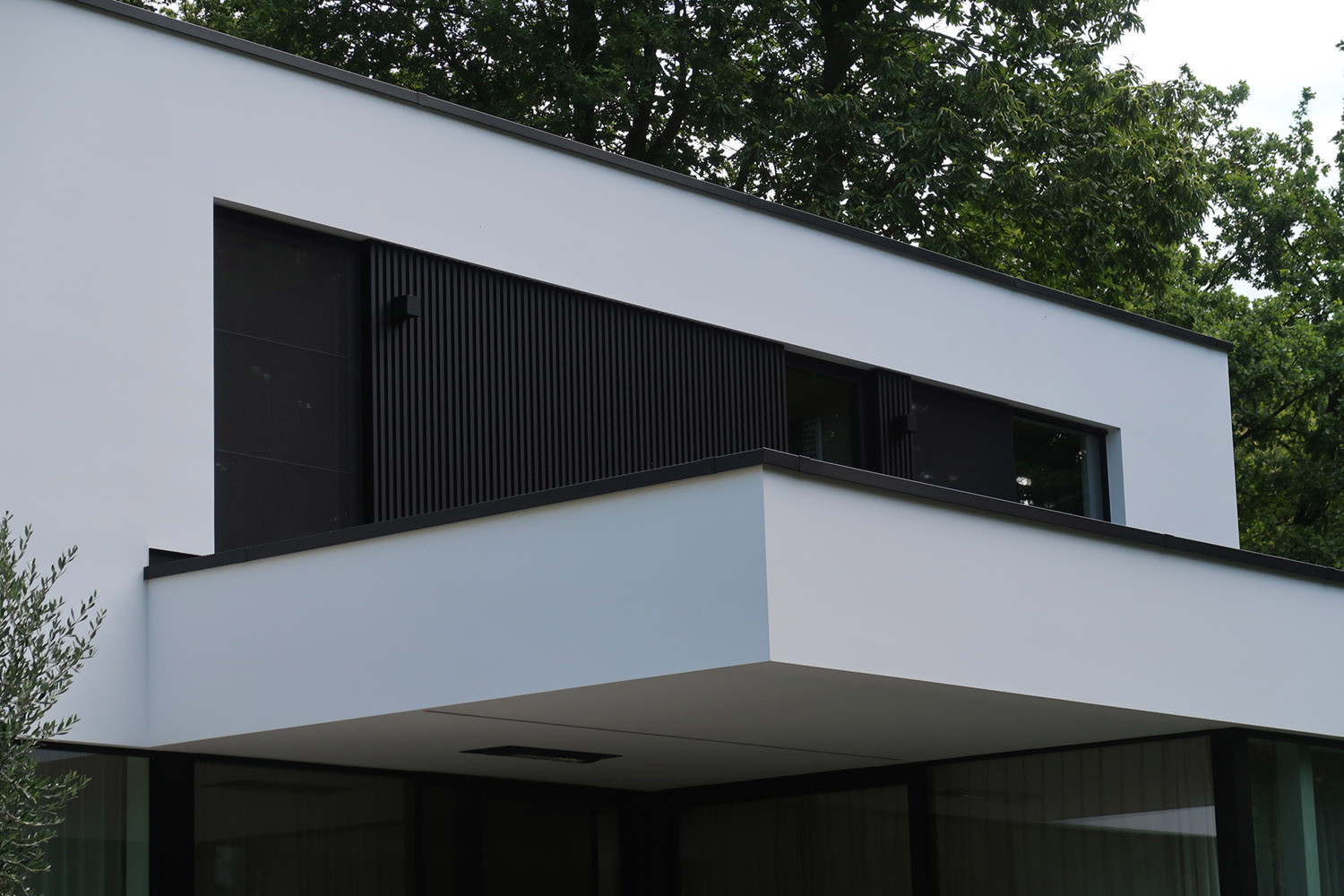 Sierpleister_wit_Brugge_Vissershuisje_02