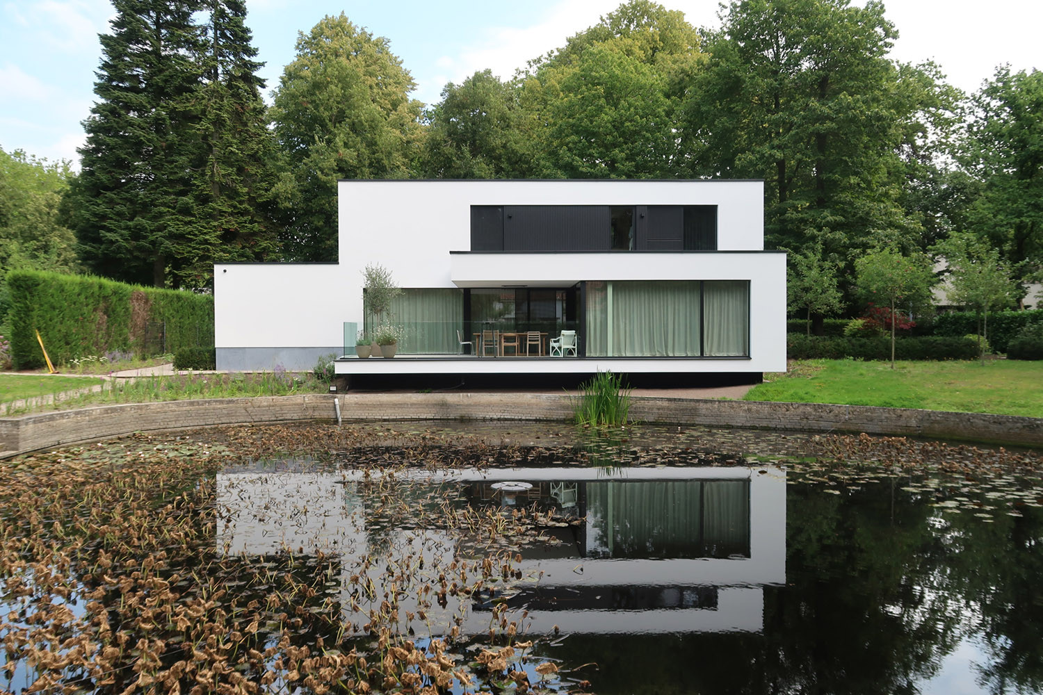 Sierpleister_wit_Brugge_Vissershuisje_03